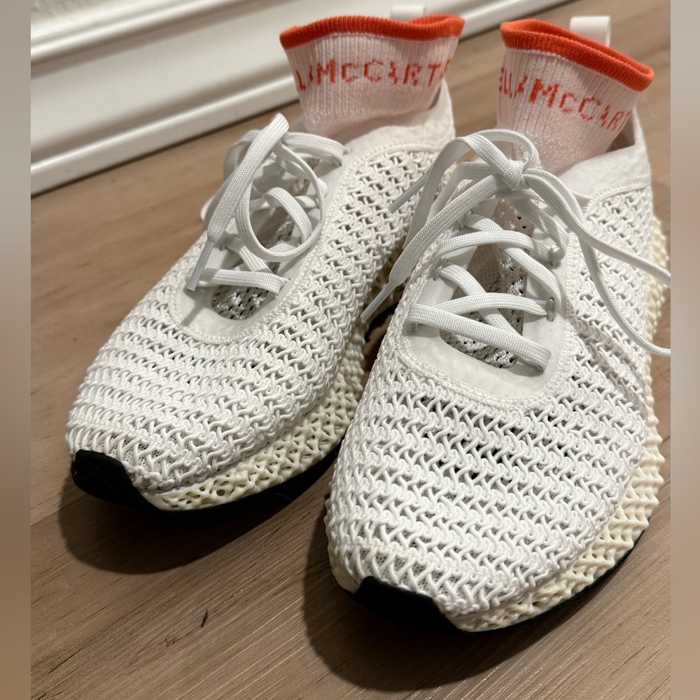 Brand new Adidas by Stella McCartney Women’s Alphaedge 4D - 6